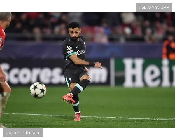 赫罗纳点球英雄闪耀赛场，助球队斩获赛季关键胜利