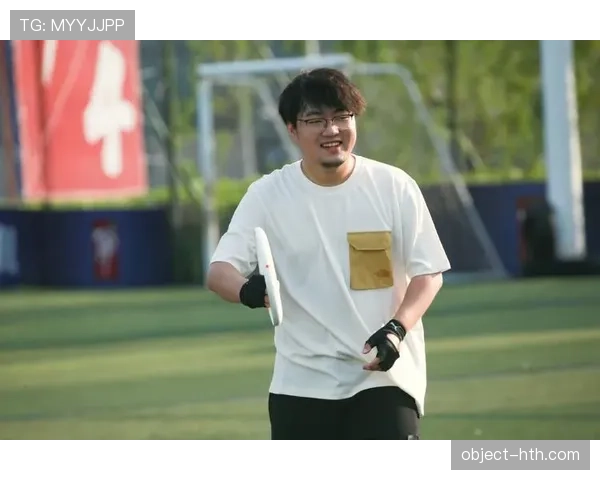 越南队新援状态回暖，测试赛表现亮眼引关注