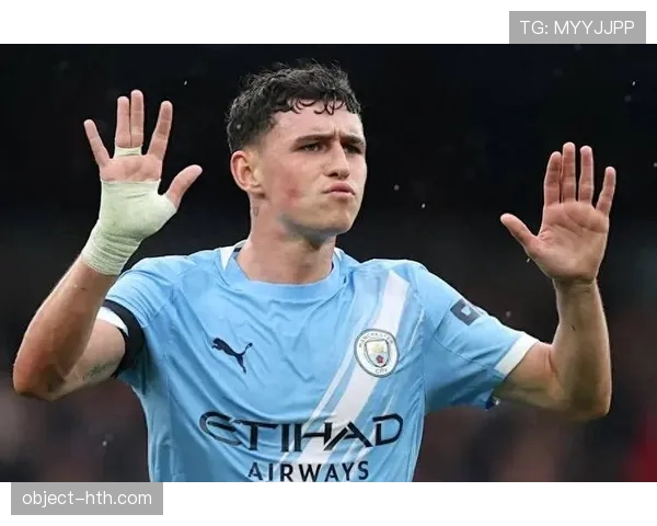 福登闪耀中场，全能表现助球队高效攻防转换