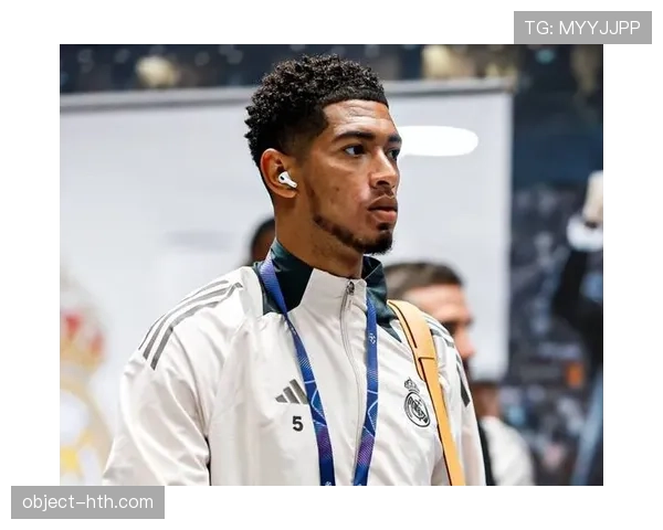 贝林厄姆中场到影锋转型的战术逻辑解析 贝林厄姆中场到影锋转型的战术逻辑解析