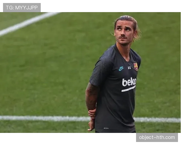 罗贝托右路多功能角色解析