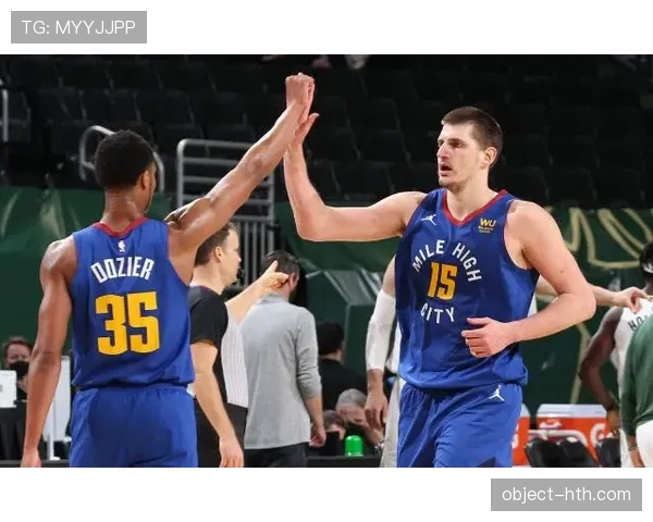 尤因低位单打效率下滑，对比新世代内线显角色差异